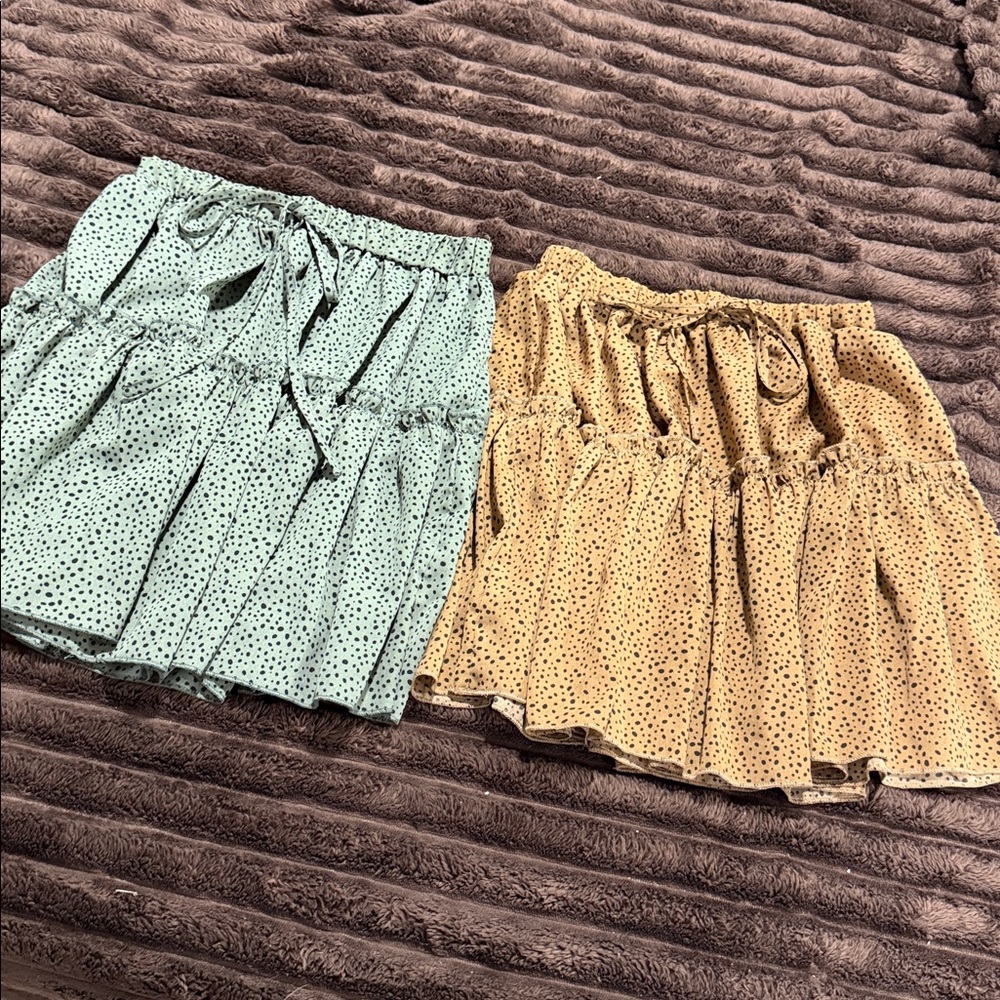 SHEIN Gray Polka Dot Skirts (2)
